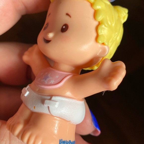 Fisher Price Little People Snuggle Twin Blonde Baby Girl Bib Diaper - Picture 4 of 8